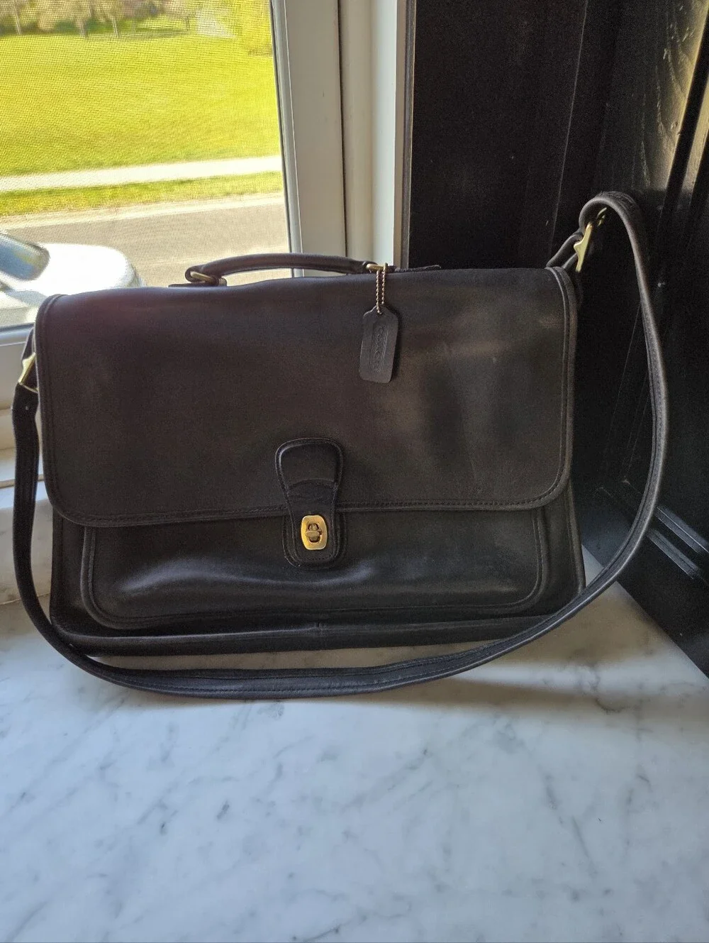Andy's Devil Wears Prada II Coach 5180 Metropolitan Messenger Black/Brass ExCond